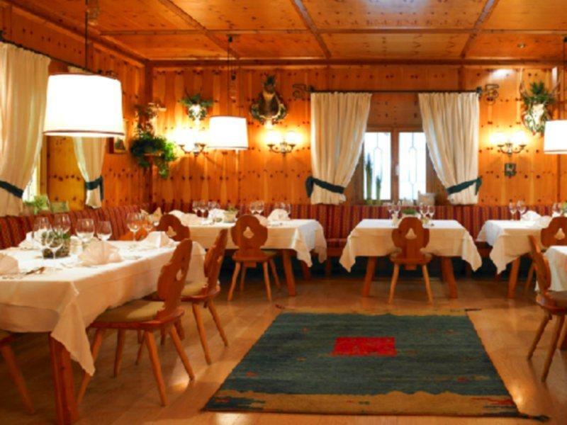 Raffl'S Tyrol Hotel Sankt Anton am Arlberg Extérieur photo